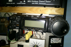 FT-857D montáž panelu